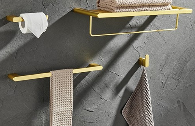 The uses and advantages of the gold towel rack